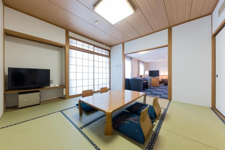 Hakata Sunhills Hotel Fukuoka  Exterior photo